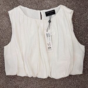 MINKPINK Cream Sleeveless Textured Cropped Blouse